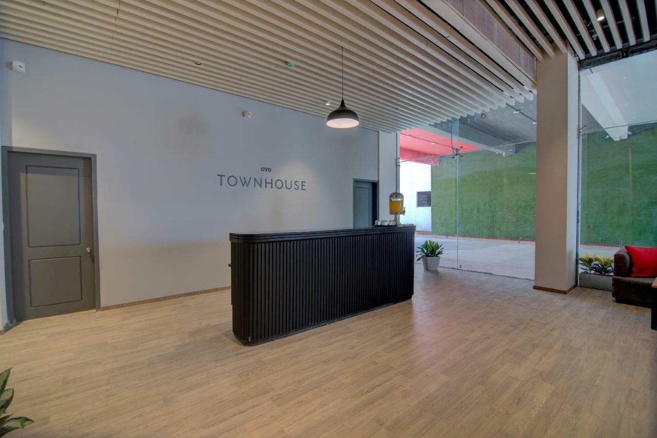 Townhouse Knowledge Park ||| Near Sharda University Greater Noida Bagian luar foto